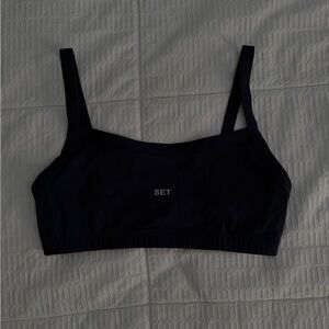 SET Active Black Scoop Neck Bralette